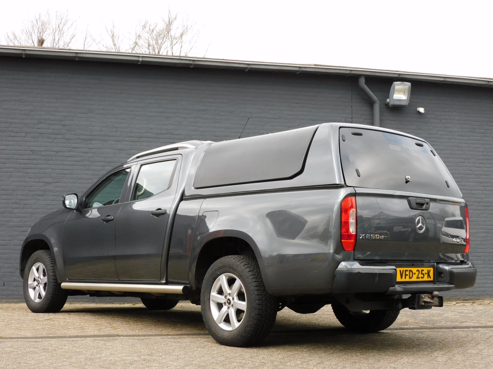 Hoofdafbeelding Mercedes-Benz X-Klasse