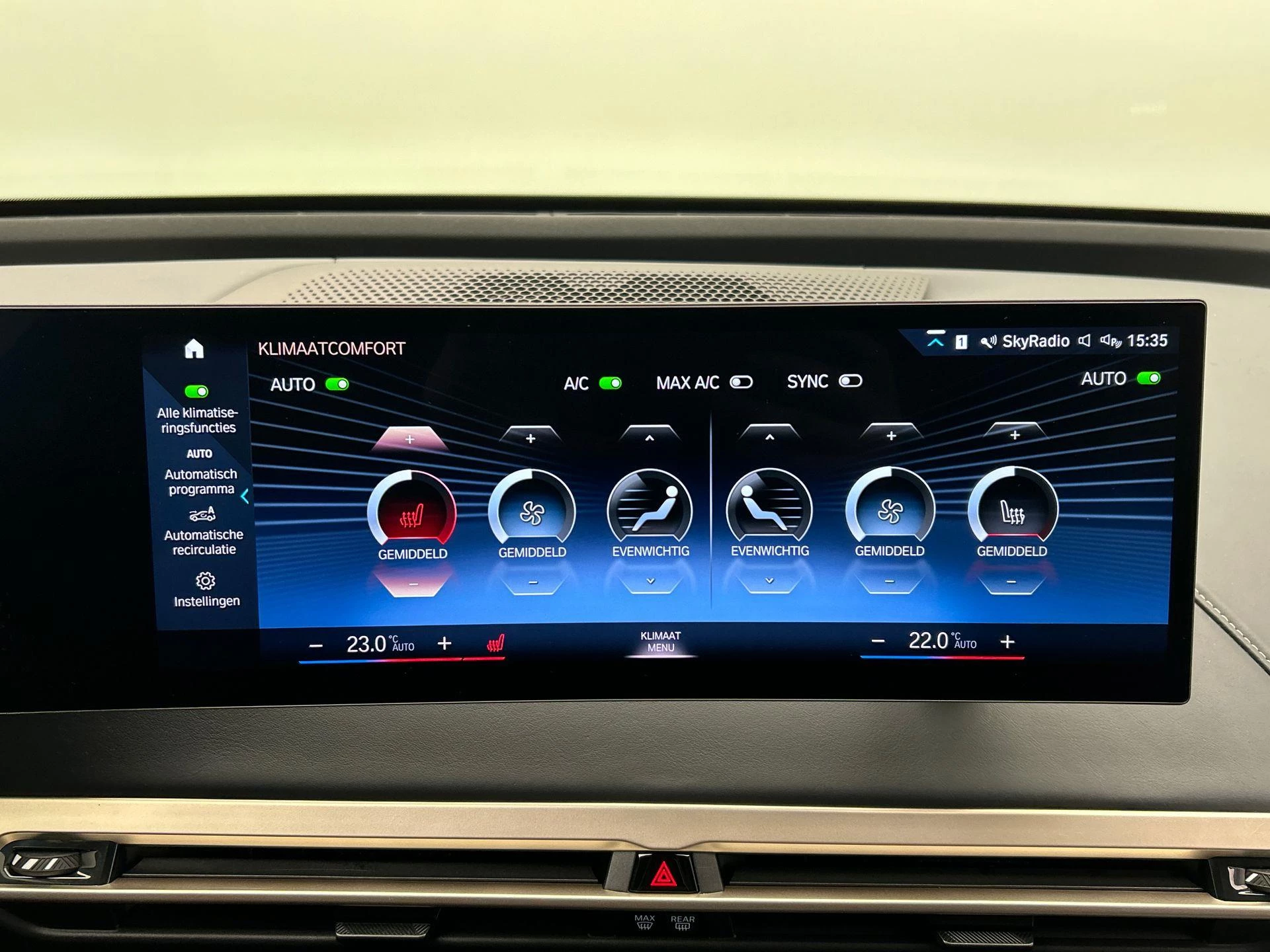 Hoofdafbeelding BMW iX