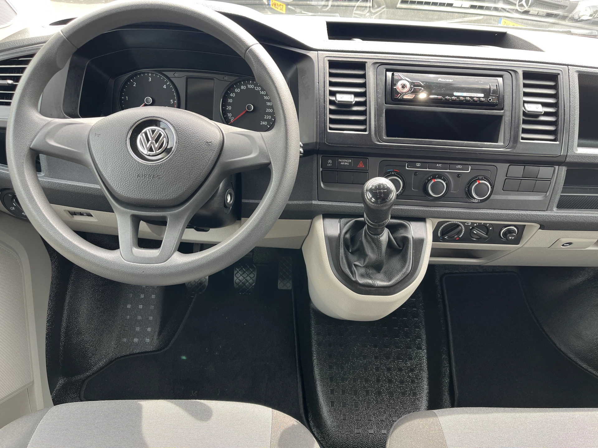 Hoofdafbeelding Volkswagen Transporter