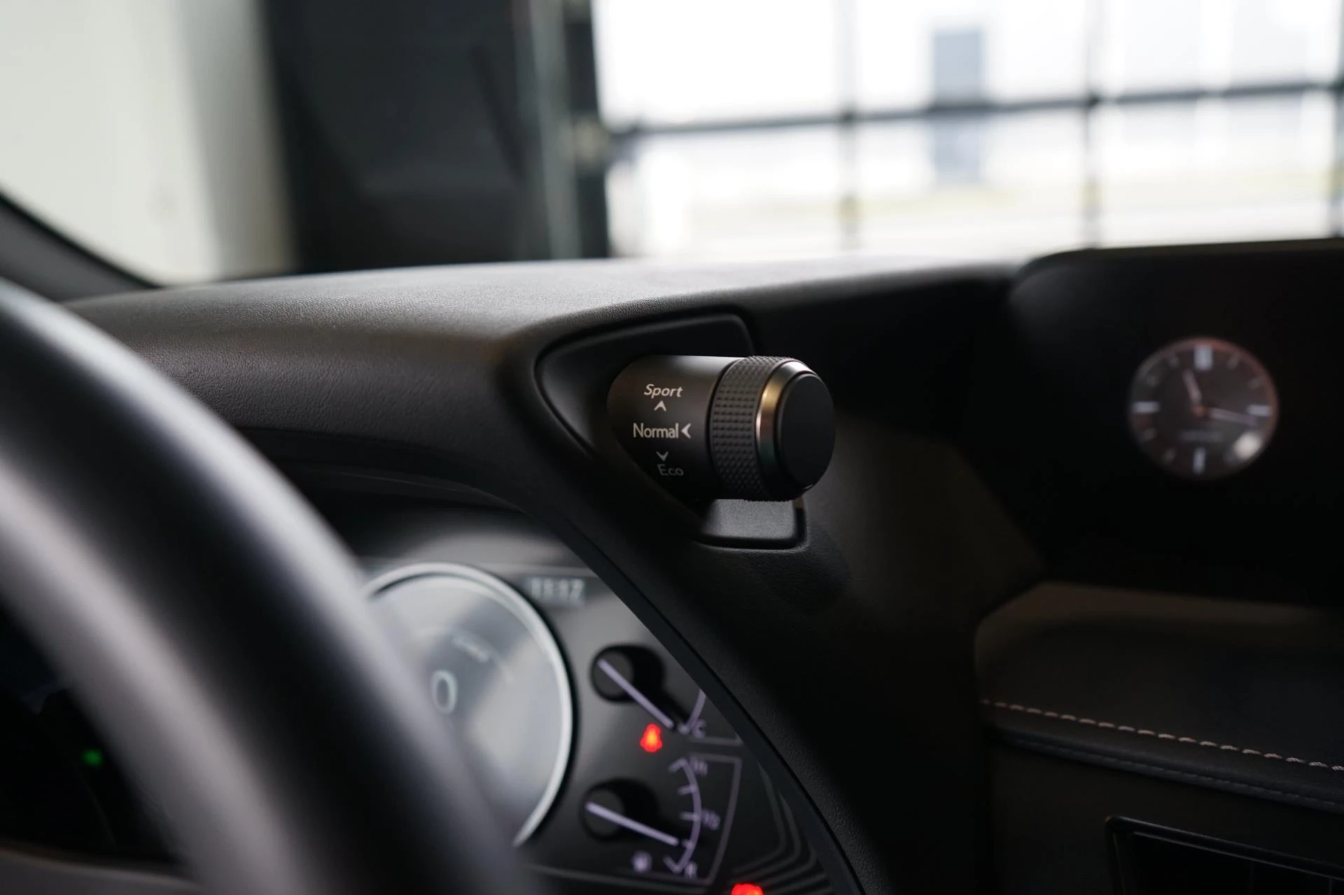 Hoofdafbeelding Lexus UX