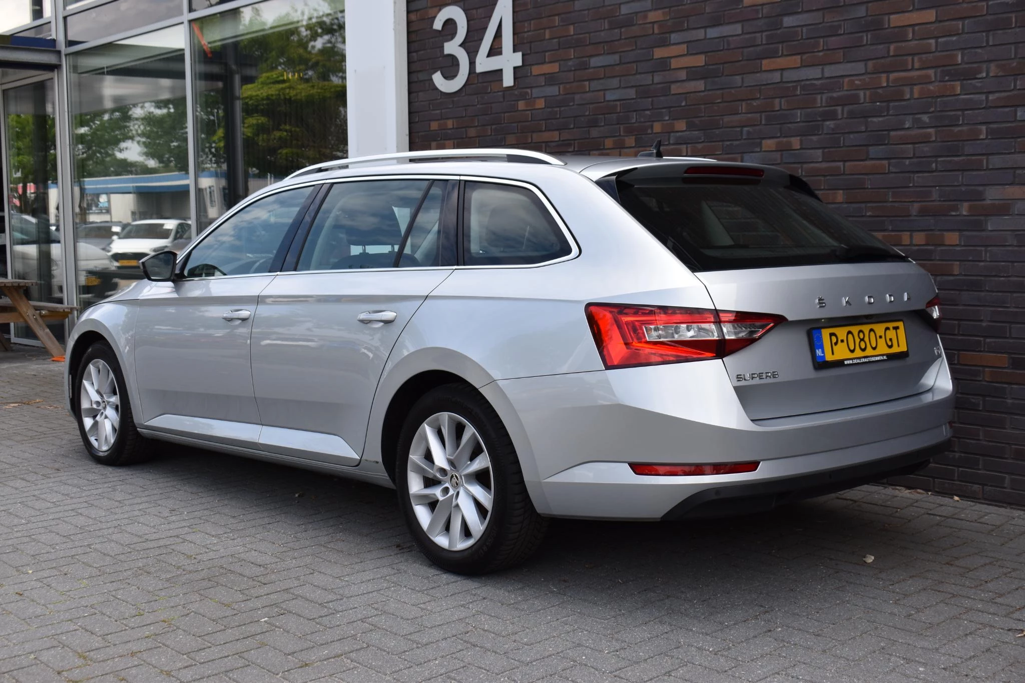 Hoofdafbeelding Škoda Superb