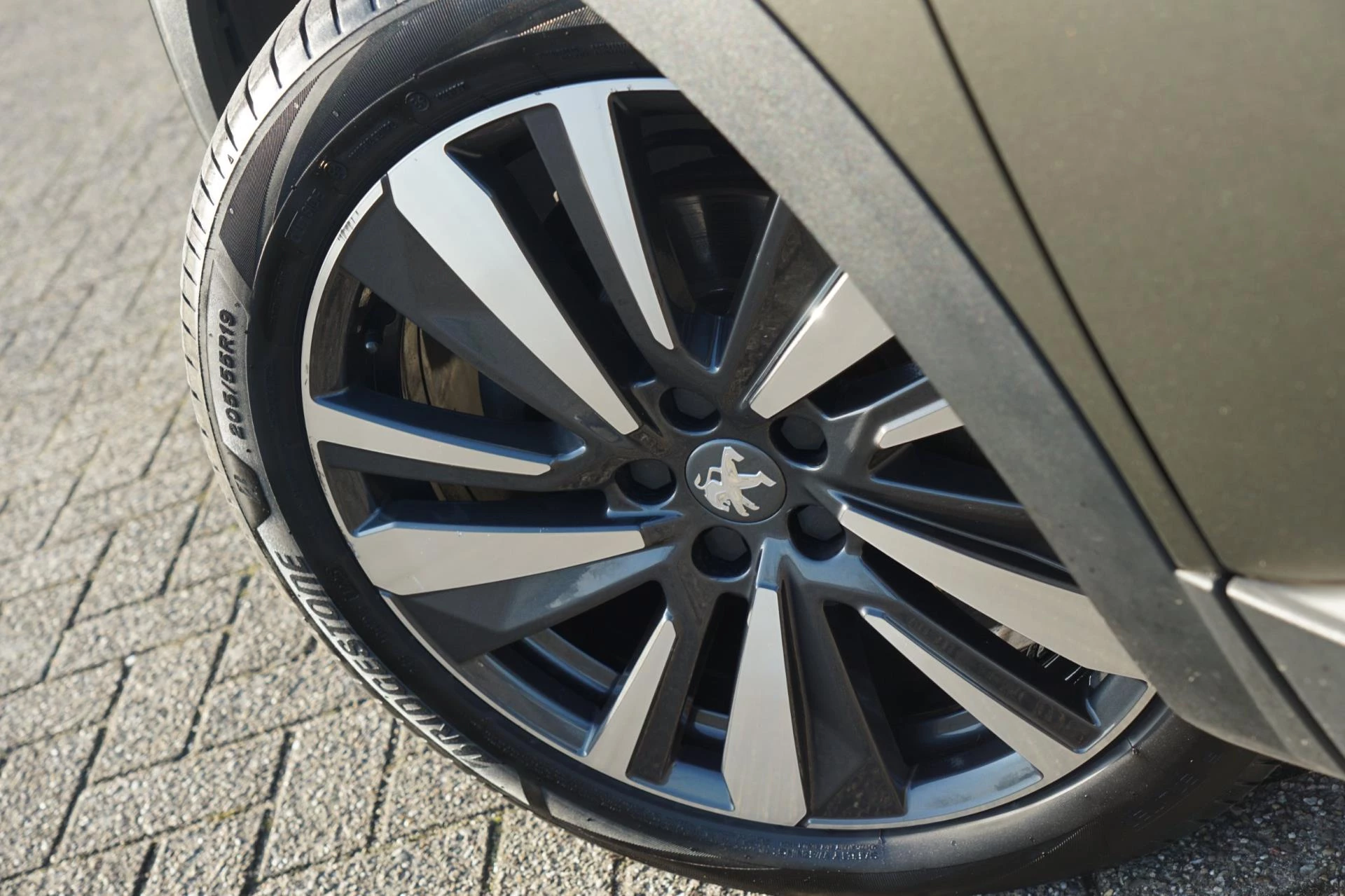 Hoofdafbeelding Peugeot 5008