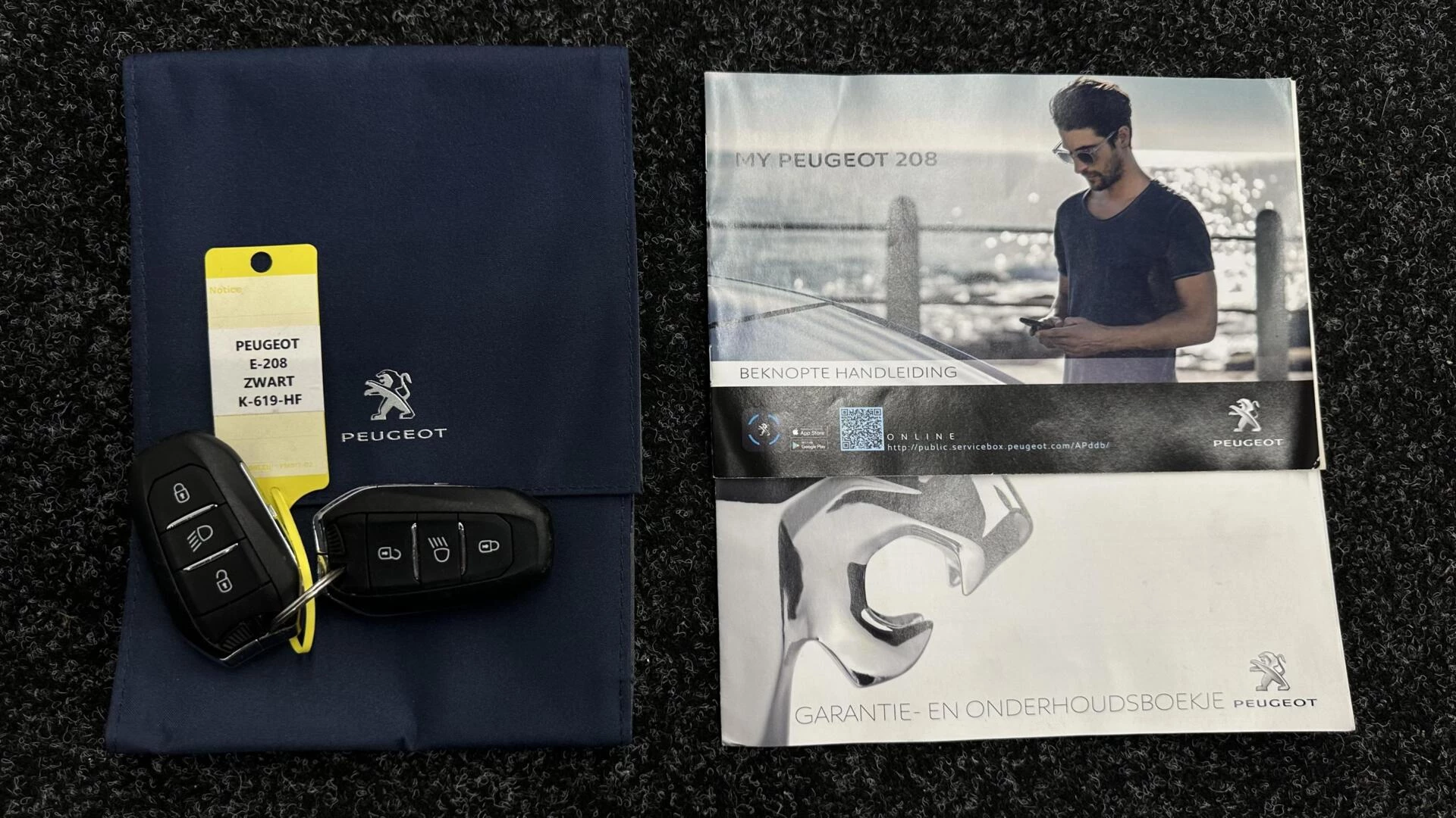 Hoofdafbeelding Peugeot e-208