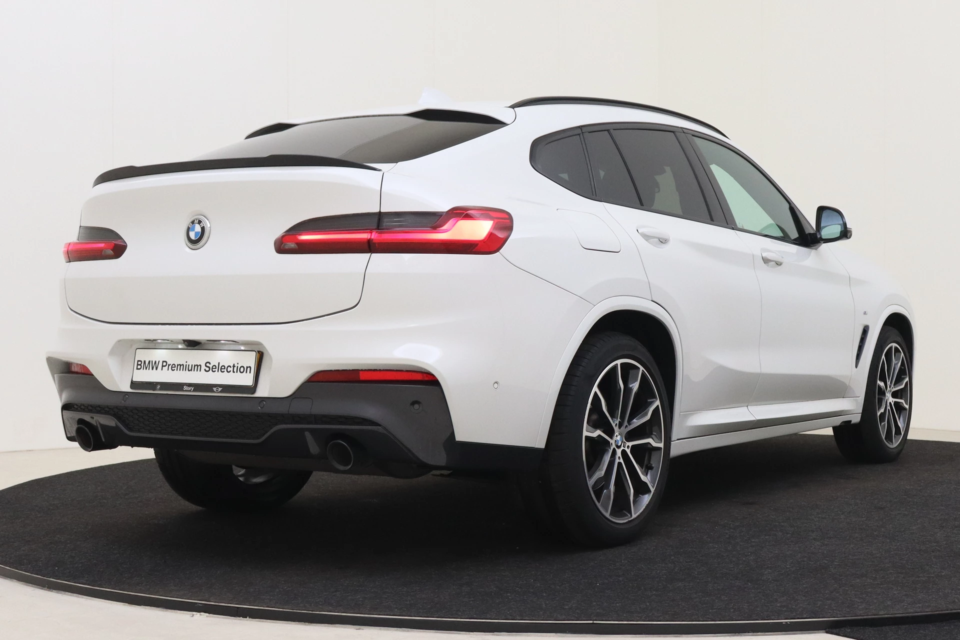 Hoofdafbeelding BMW X4