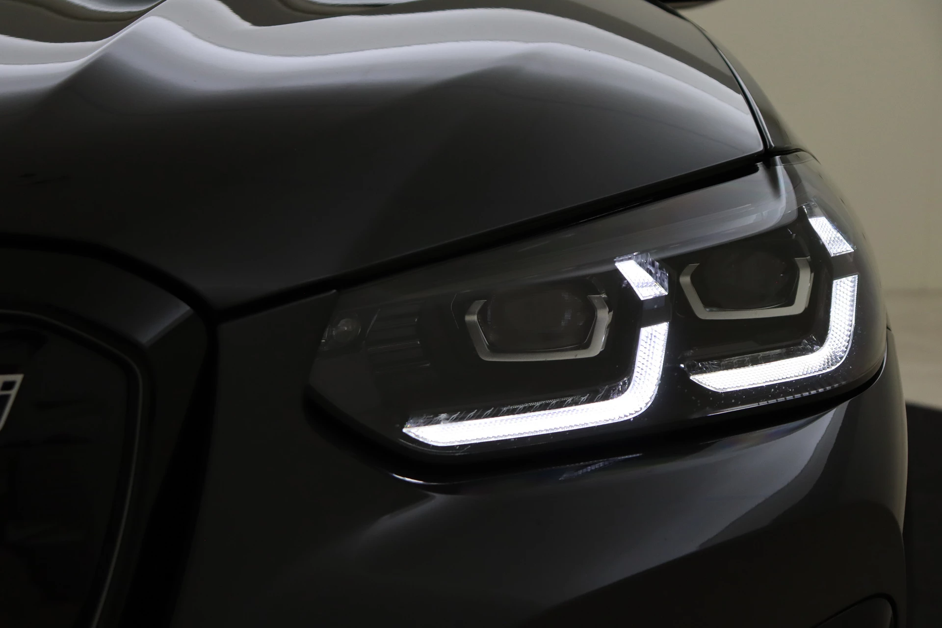 Hoofdafbeelding BMW iX3