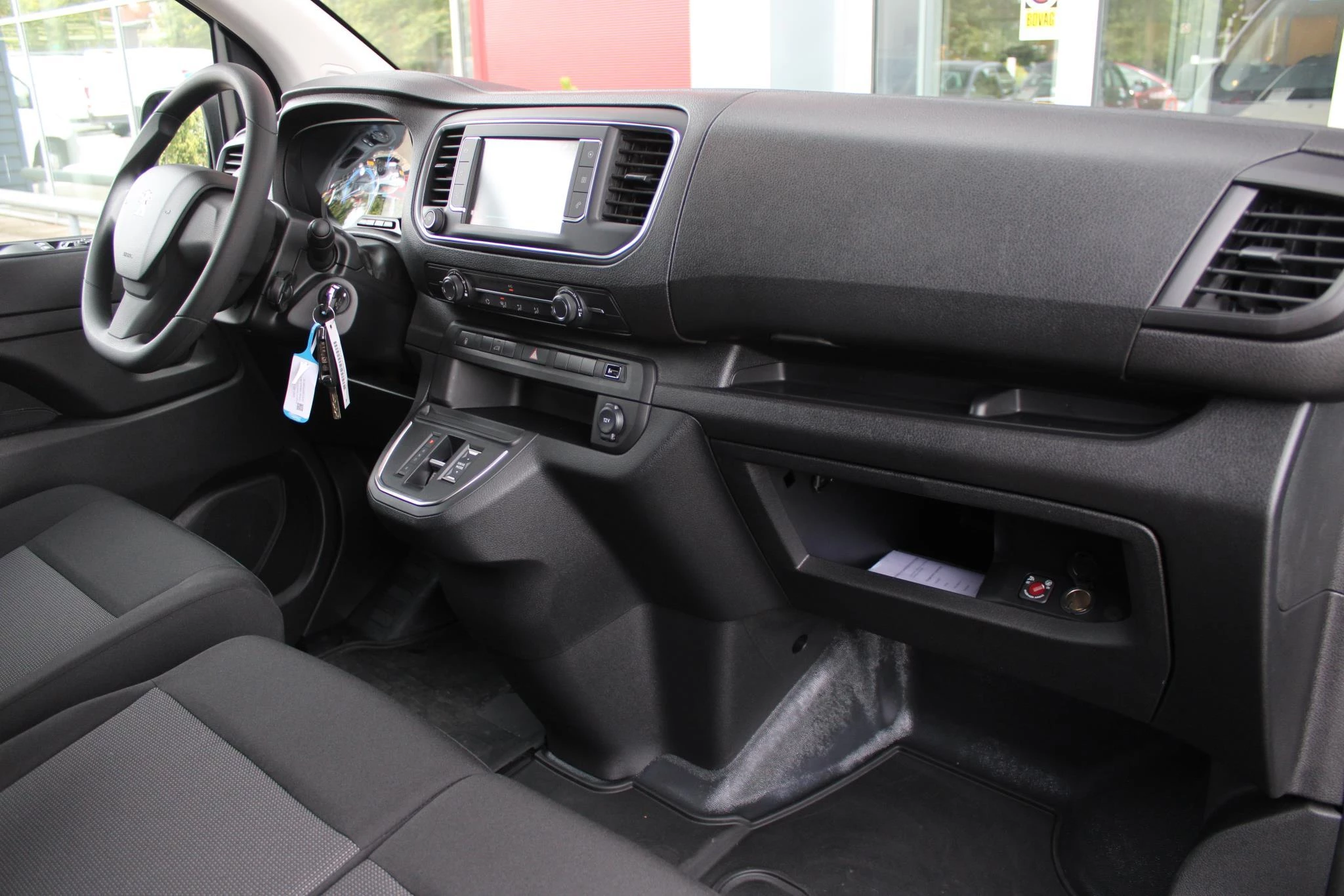 Hoofdafbeelding Peugeot e-Expert