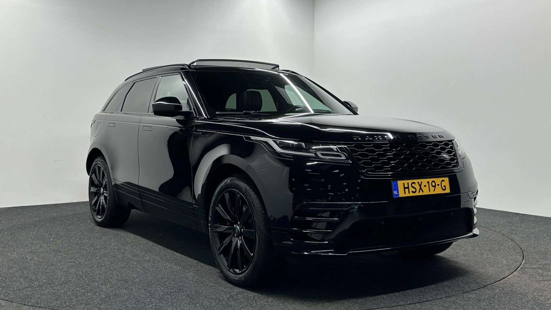 Hoofdafbeelding Land Rover Range Rover Velar