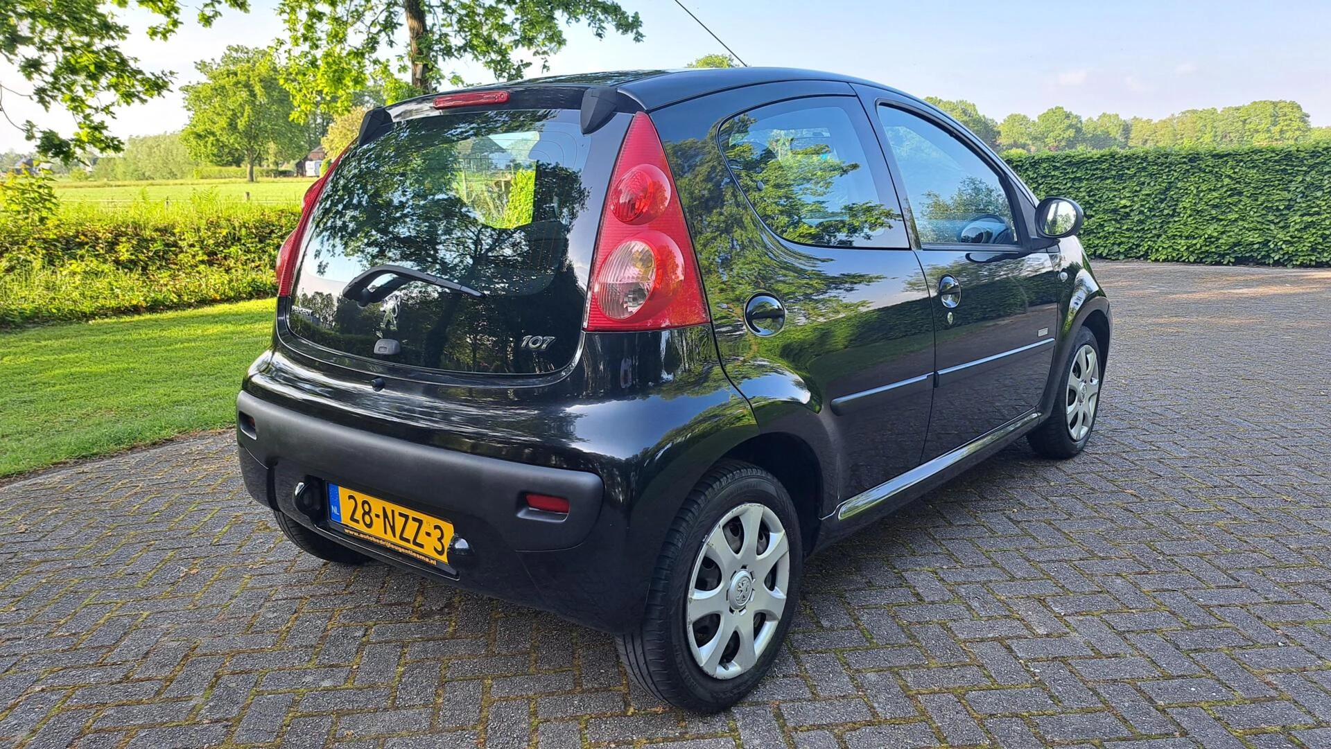 Hoofdafbeelding Peugeot 107