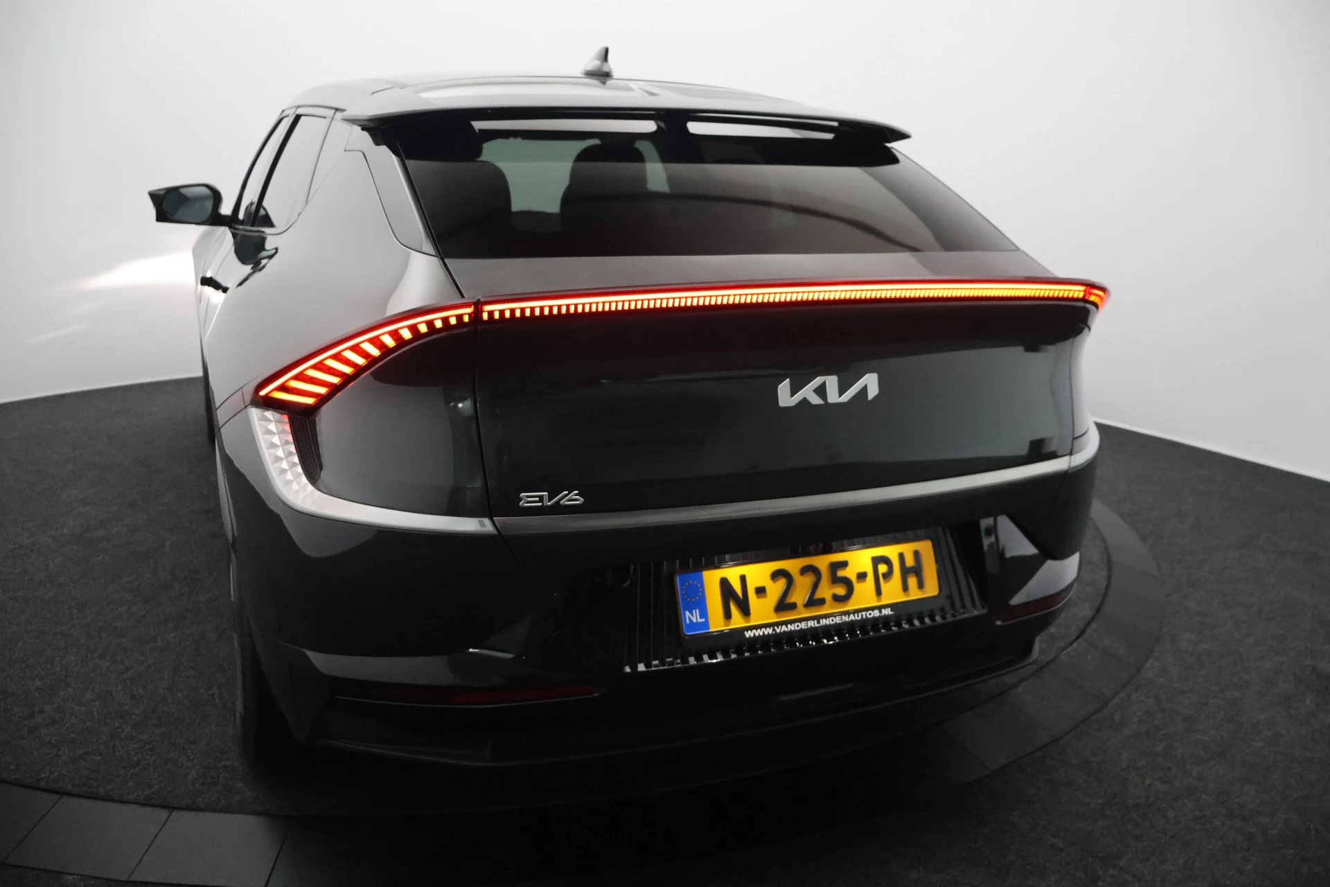 Hoofdafbeelding Kia EV6