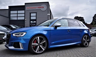 Hoofdafbeelding Audi RS3 Audi RS3 Sportback 2.5 TFSI RS 3 Quattro | 400PK | Schuif/kanteldak | RS-zetels | Camera | Virtual Cockpit | SepangBlau |