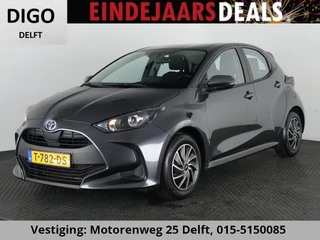 Toyota Yaris 1.5 HYBRIDE GRAYLINE NAVIGATIE GARANTIE TOT 2033 ! CAMERA.CRUISE. CLIMA.ALS NIEUW !