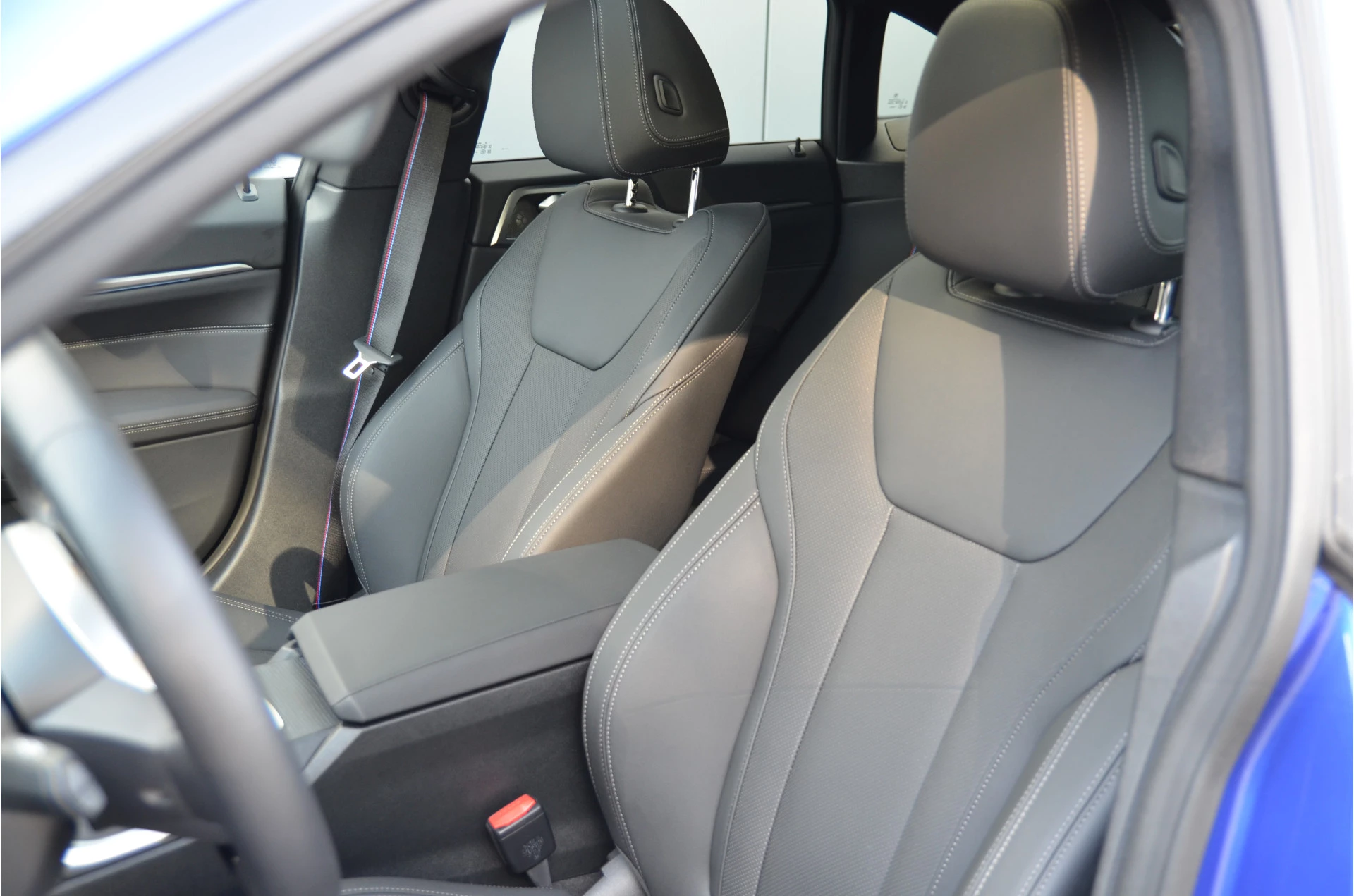 Hoofdafbeelding BMW i4