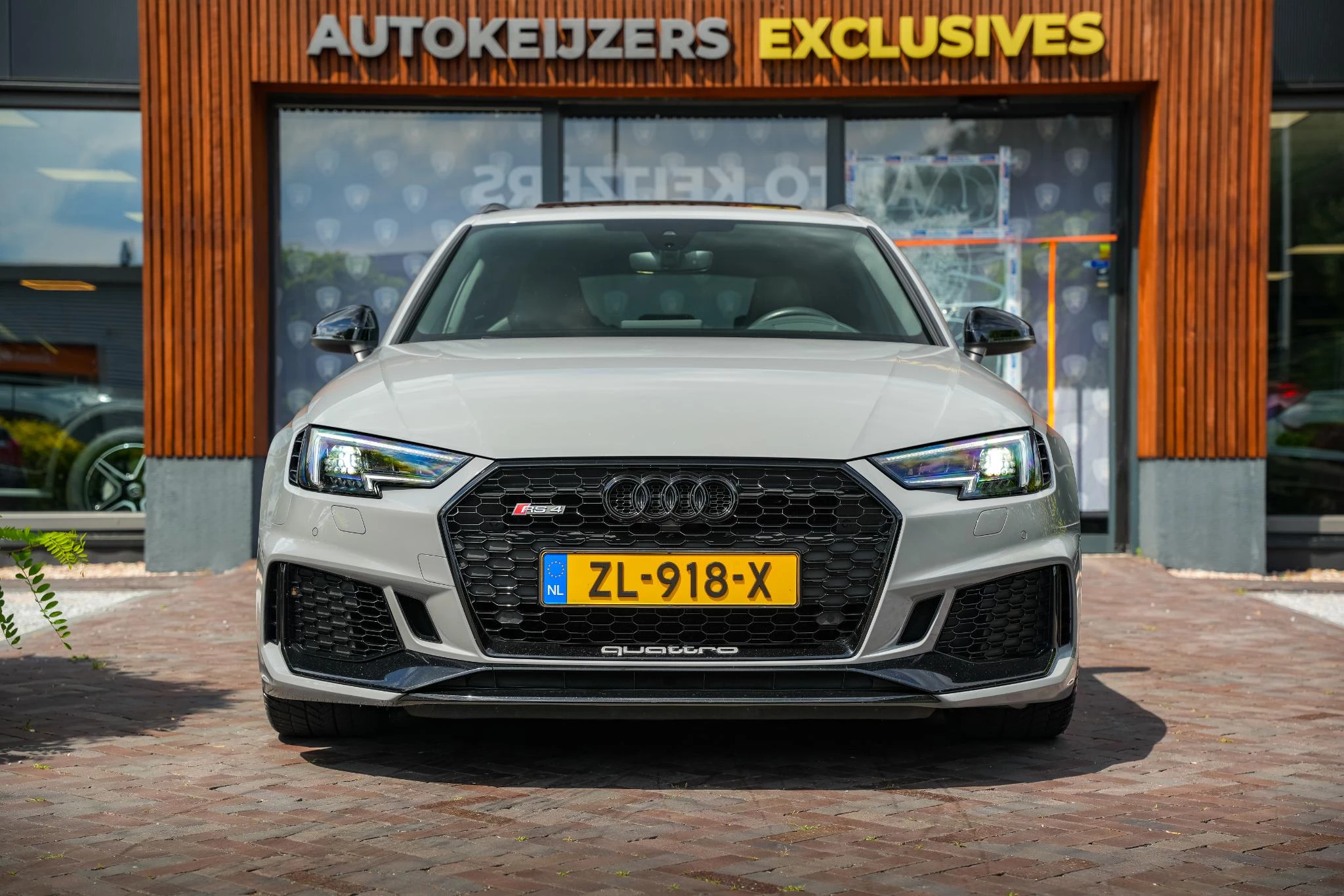 Hoofdafbeelding Audi RS4