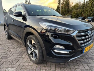 Hoofdafbeelding Hyundai Tucson Hyundai Tucson 1.6 T-GDI PREM. 4WD
