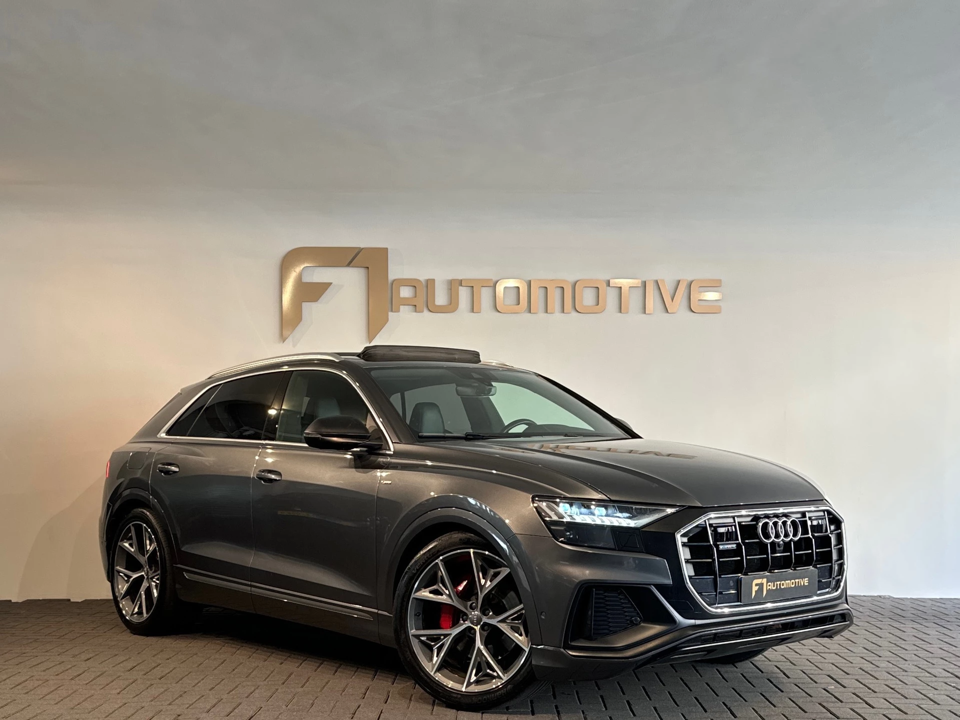 Hoofdafbeelding Audi Q8