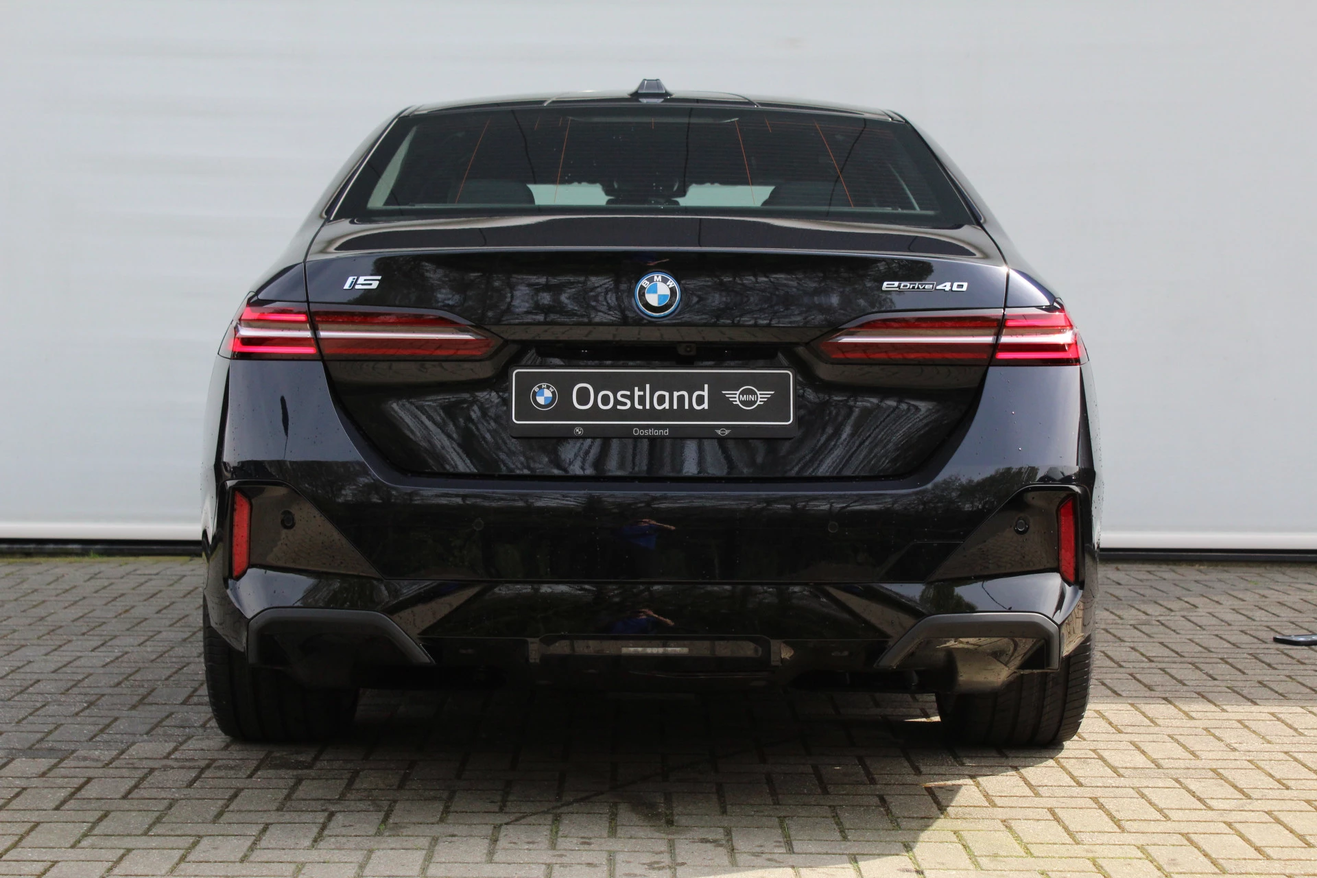 Hoofdafbeelding BMW i5