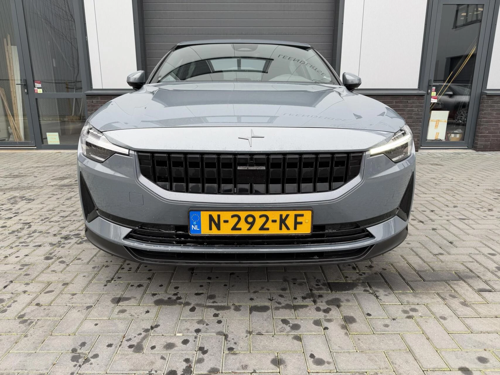 Hoofdafbeelding Polestar 2