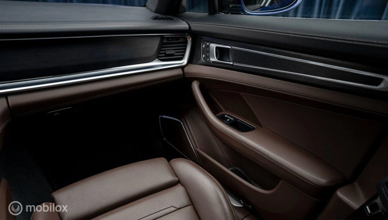 Hoofdafbeelding Porsche Panamera