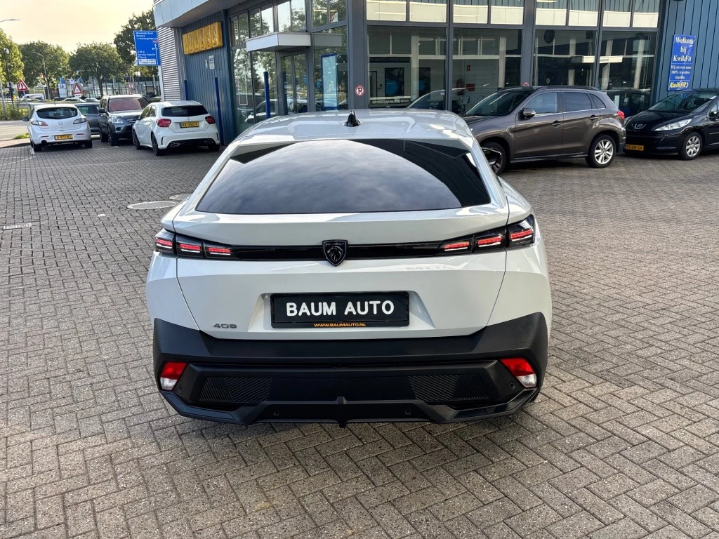 Hoofdafbeelding Peugeot 408