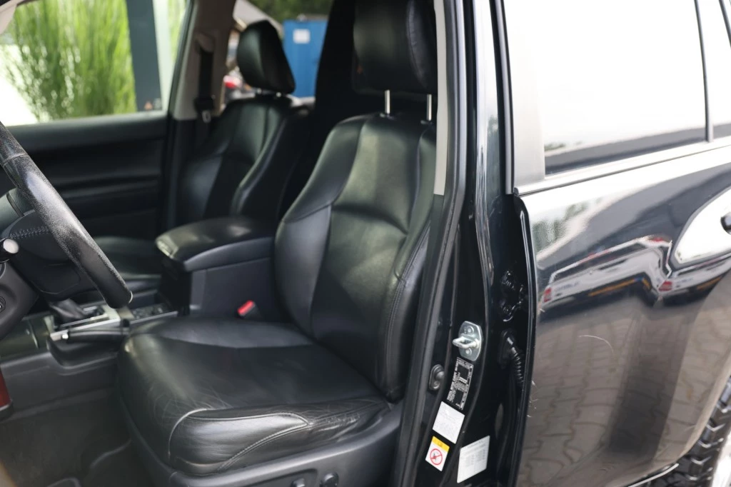 Hoofdafbeelding Toyota Land Cruiser
