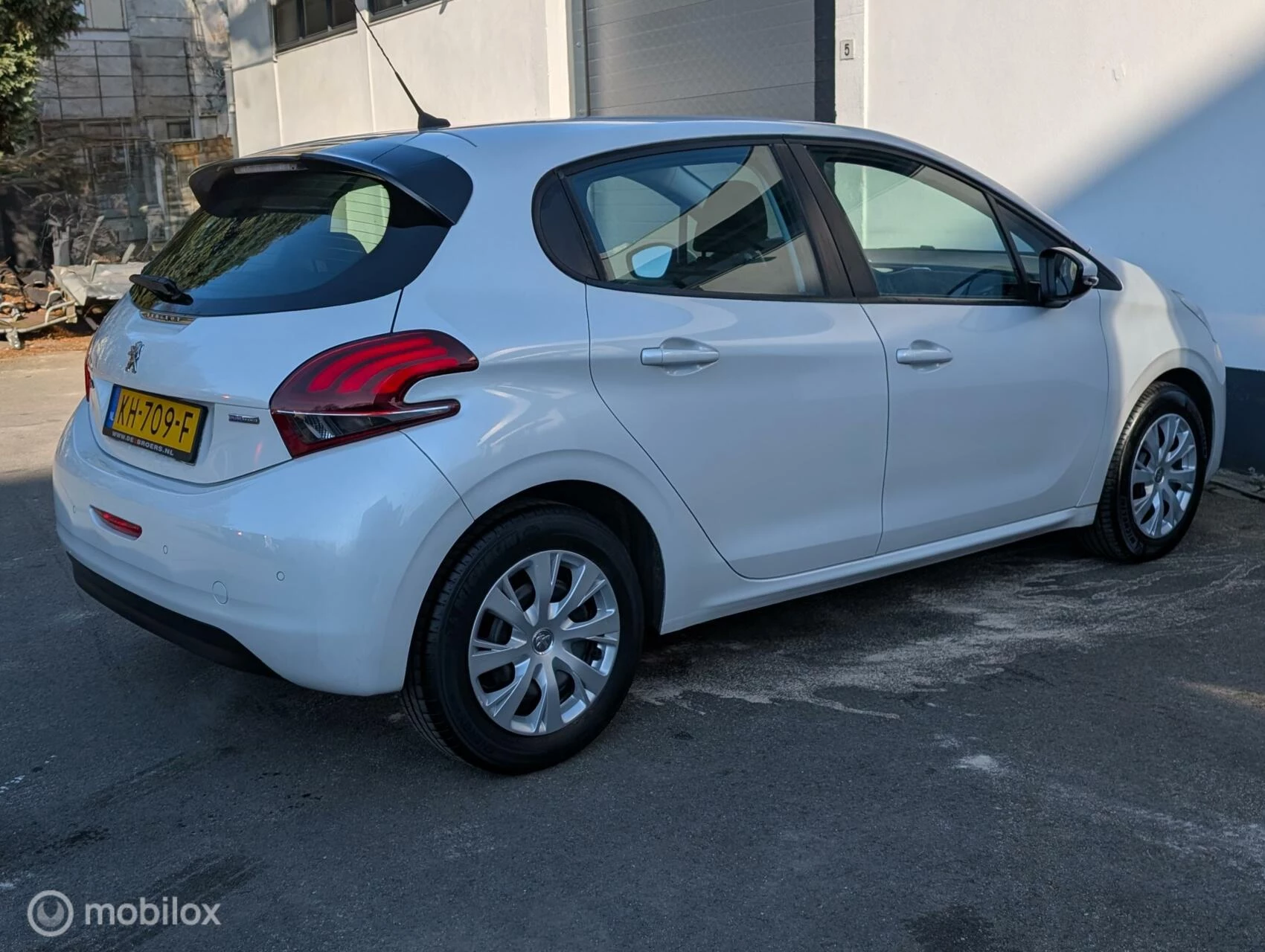 Hoofdafbeelding Peugeot 208