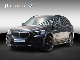 BMW X1 sDrive18i | Sport Line | Head-Up | Verwarmbare Voorstoelen | Hi-Fi | Apple Carplay Voorbereiding | Navi Plus | Getint Glas | Sportstoelen | 18'' LMV