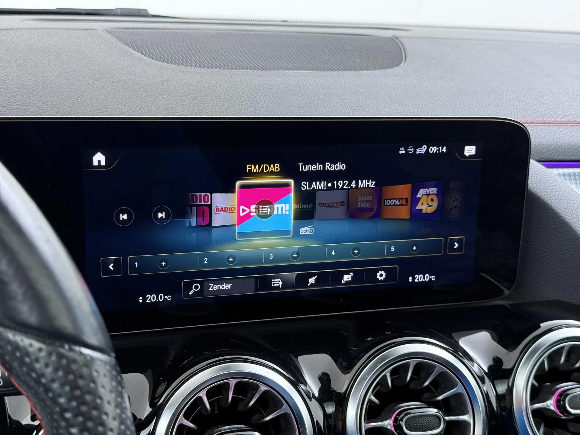 Hoofdafbeelding Mercedes-Benz EQA