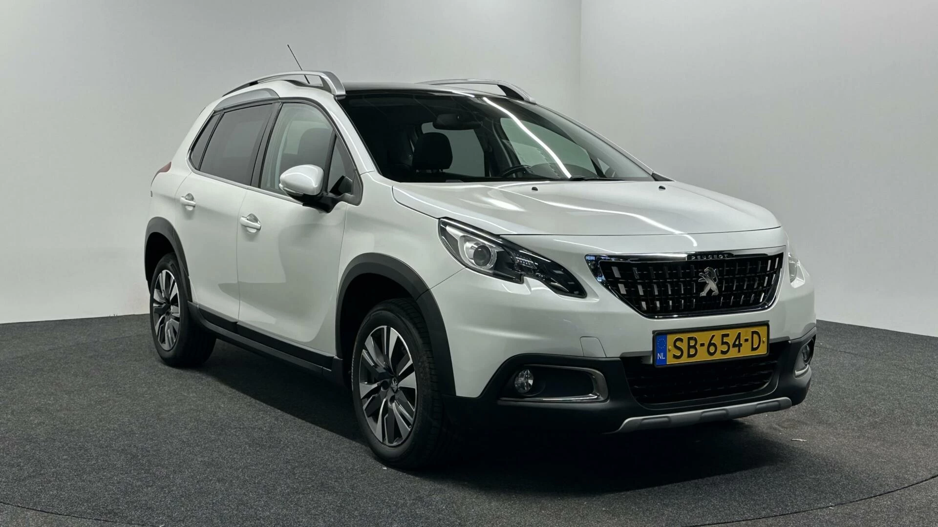 Hoofdafbeelding Peugeot 2008