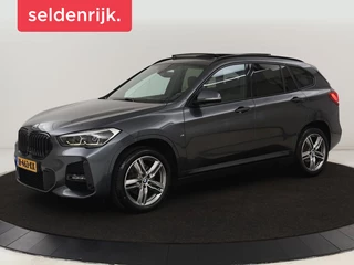 BMW X1 sDrive18i M Sport | Panoramadak | Leder |  Stoelverwarming | Keyless | Camera | Trekhaak | Sfeerverlichting | Navigatie | Full LED | Park Assist | Sportstoelen