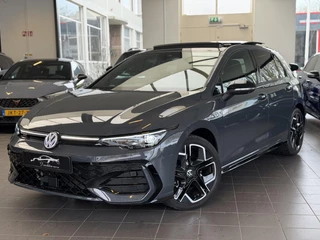Volkswagen Golf 1.5 eTSI R-Line Pano / Head-up / 360 / H&K /