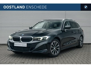 BMW 3 Serie Touring 320i Automaat / Trekhaak / Sportstoelen / Live Cockpit Plus / Widescreen Display / Stoelverwarming