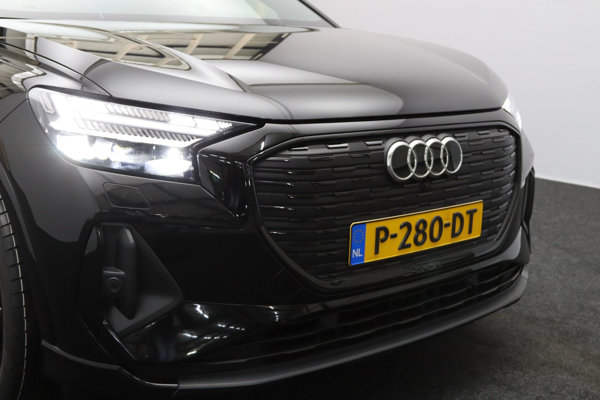 Hoofdafbeelding Audi Q4 e-tron