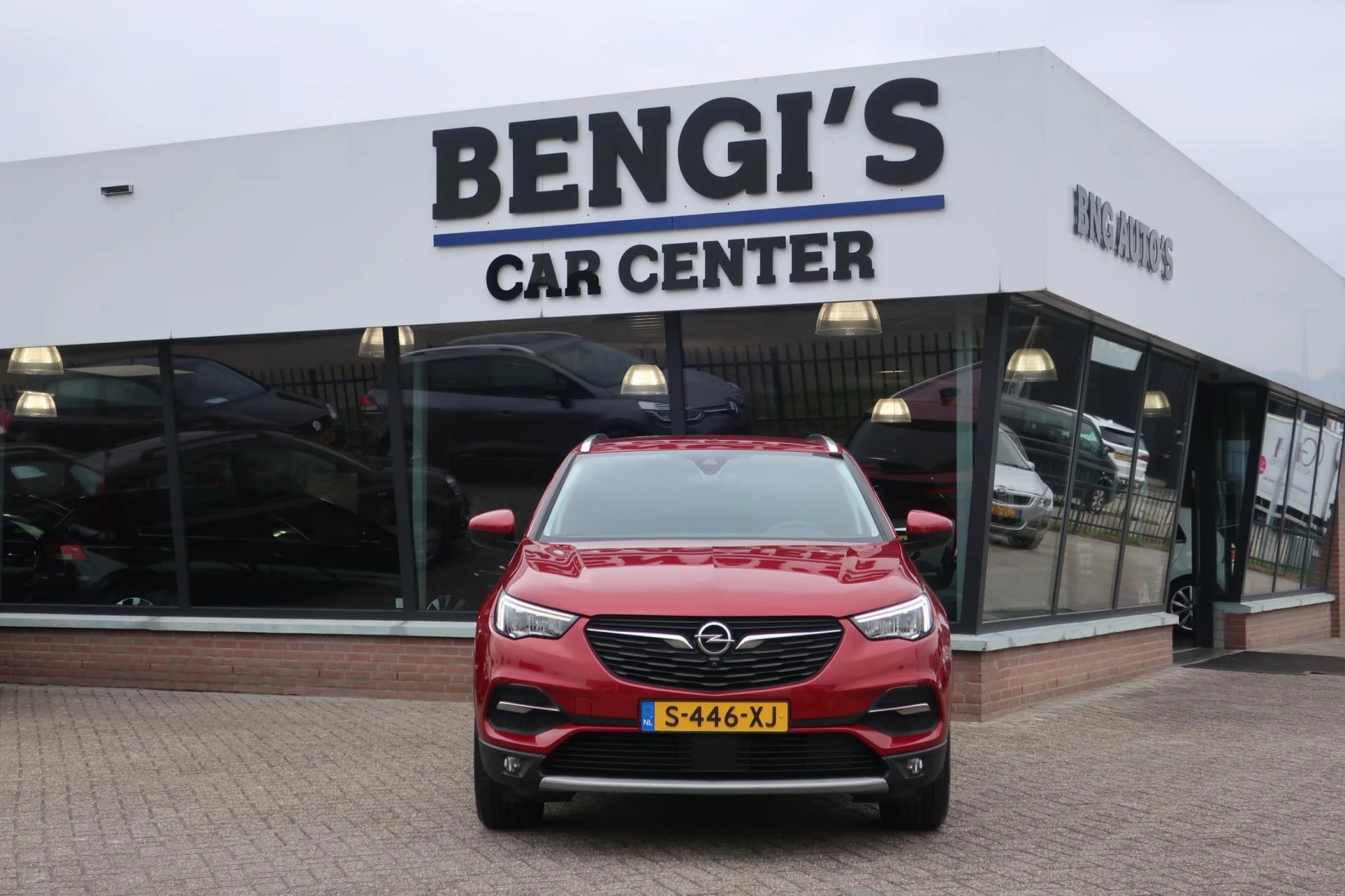 Hoofdafbeelding Opel Grandland X