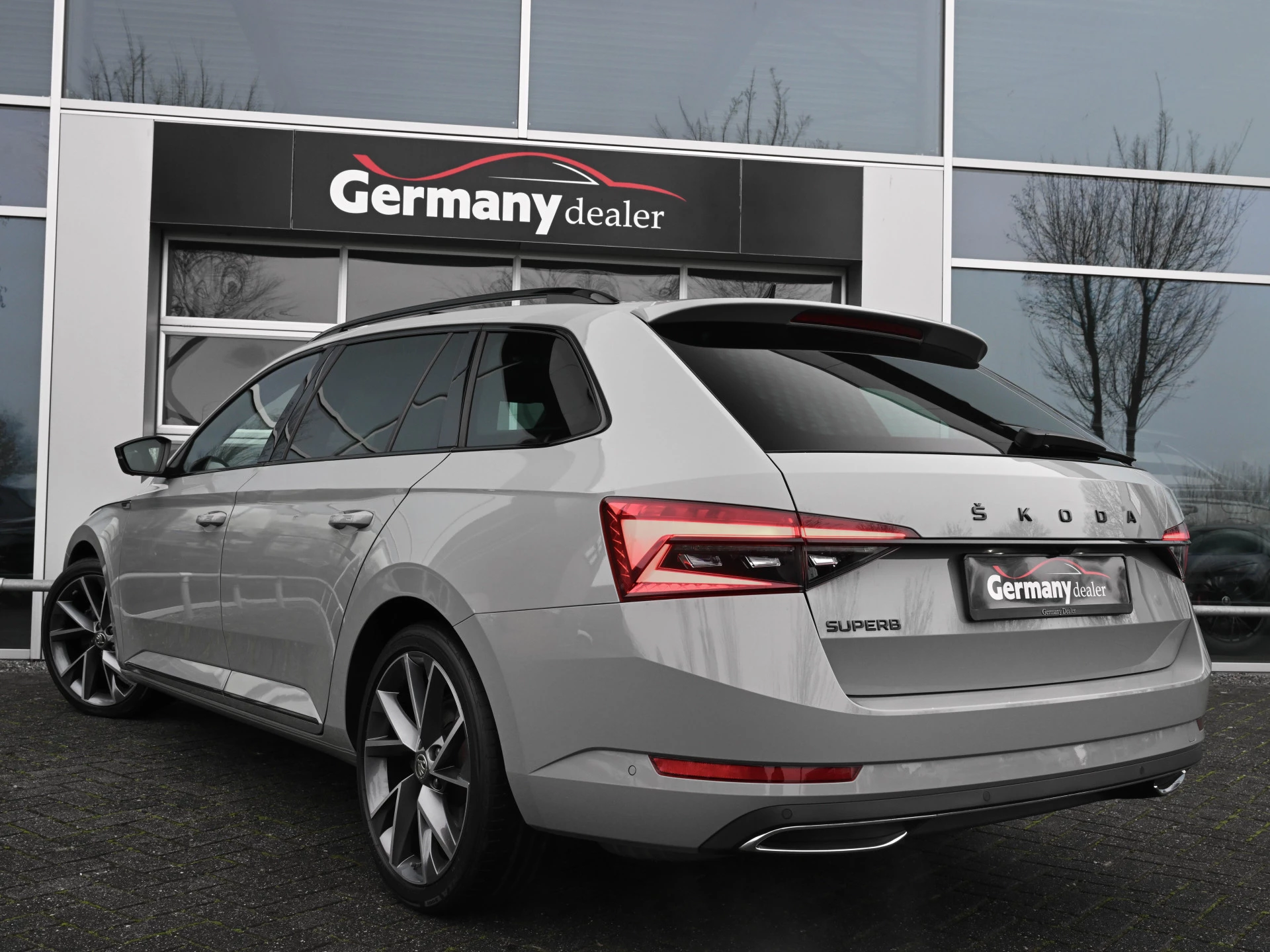 Hoofdafbeelding Škoda Superb