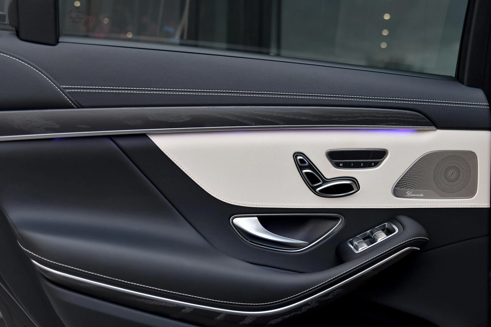 Hoofdafbeelding Mercedes-Benz S-Klasse