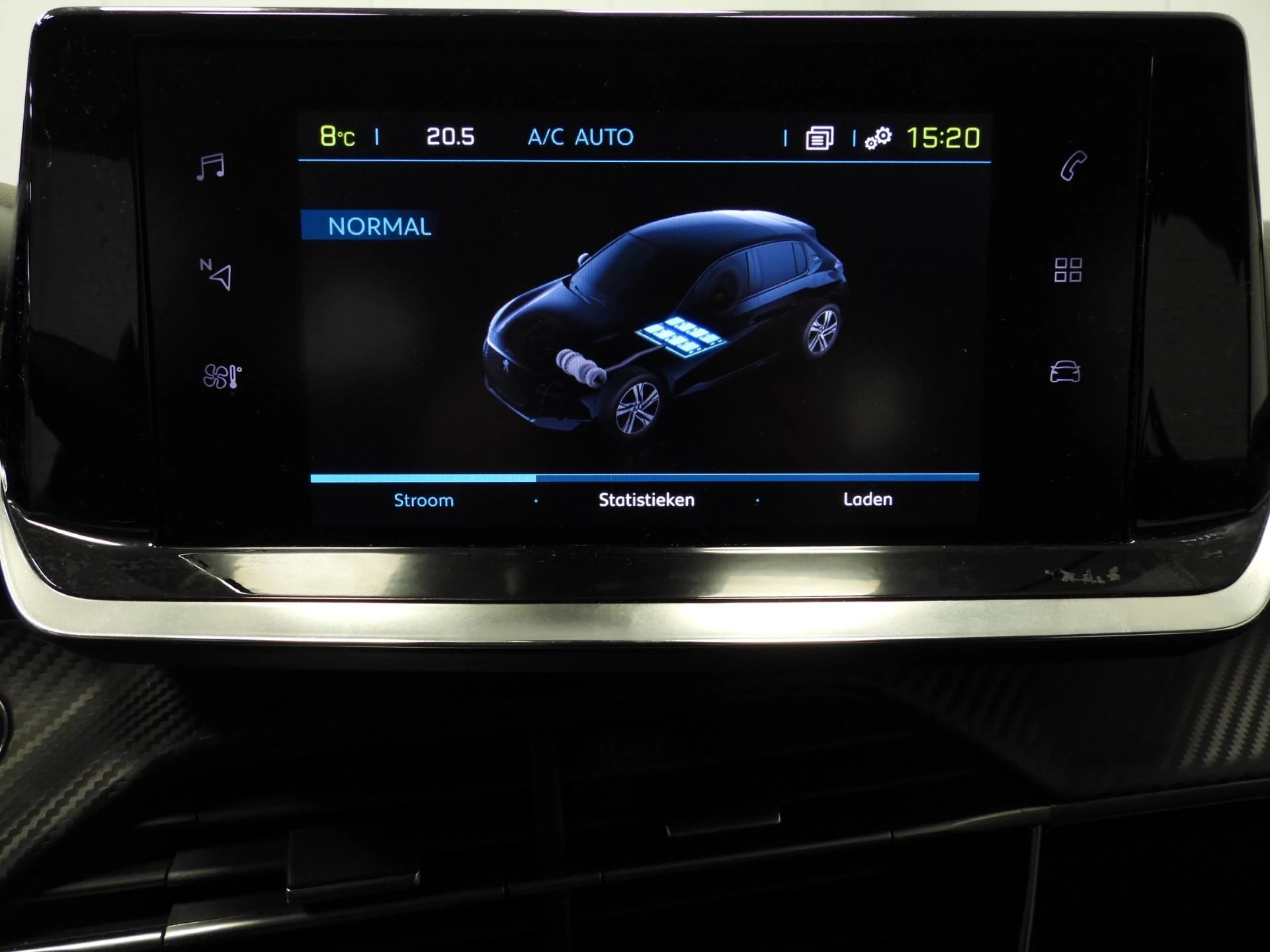 Hoofdafbeelding Peugeot e-208