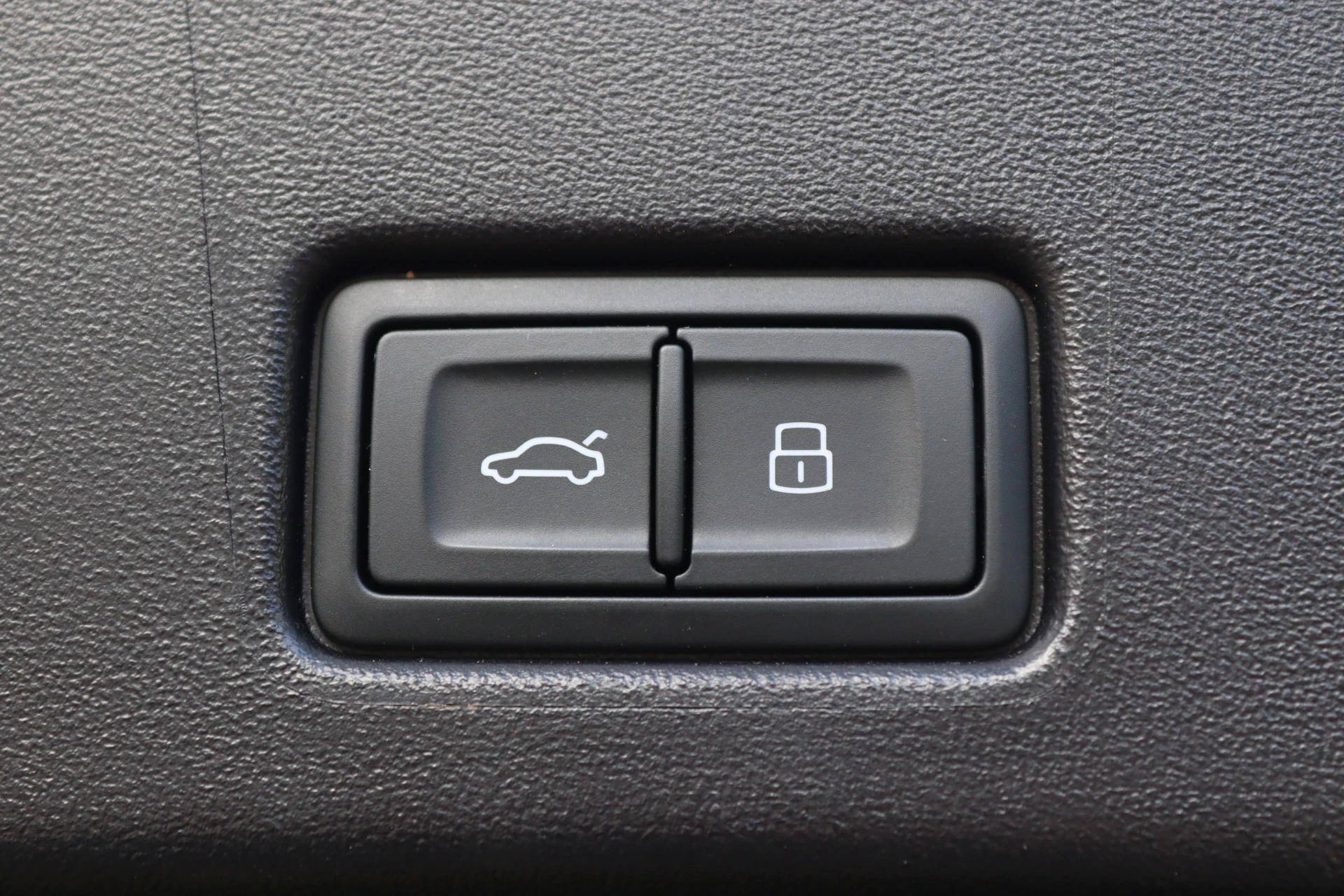 Hoofdafbeelding Audi Q4 Sportback e-tron