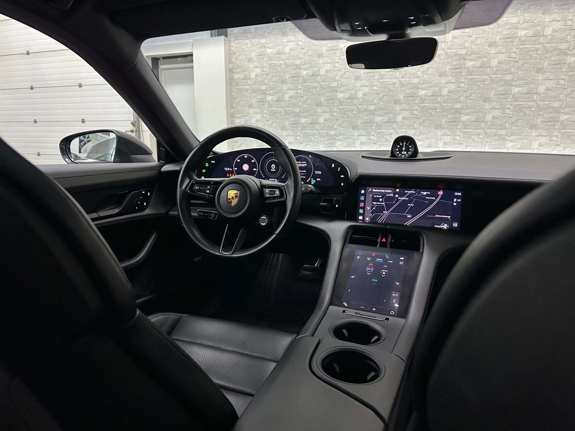 Hoofdafbeelding Porsche Taycan