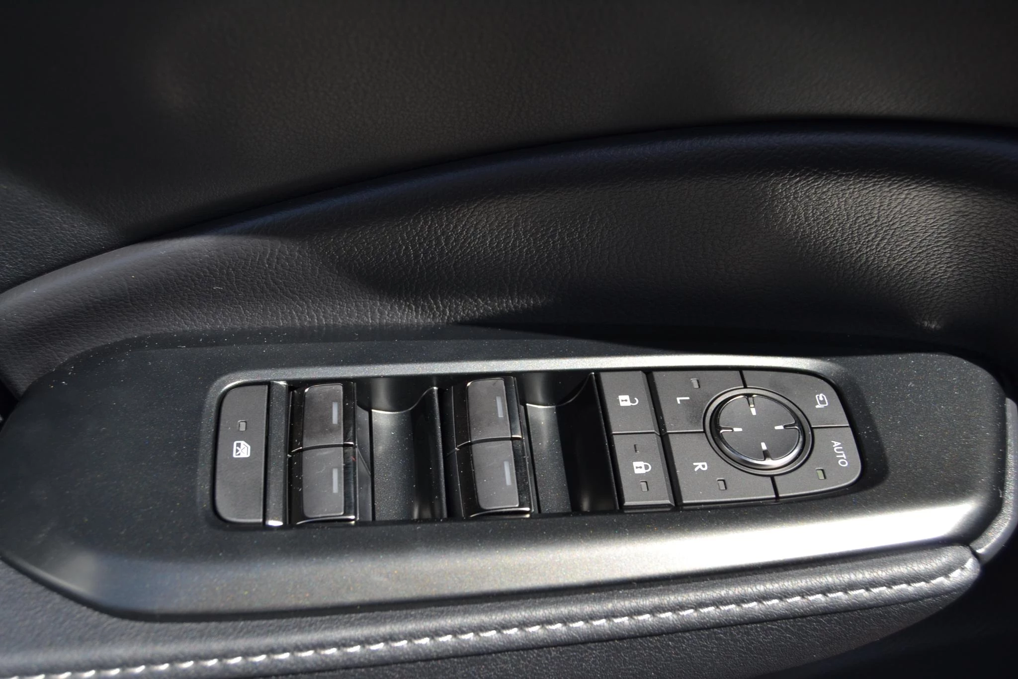Hoofdafbeelding Lexus LBX
