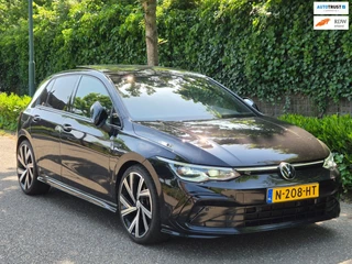 Volkswagen Golf R Line 1.5 Panorama virtual dash CarPlay 1e Eig in NL Alcantara LED Volle optielijst