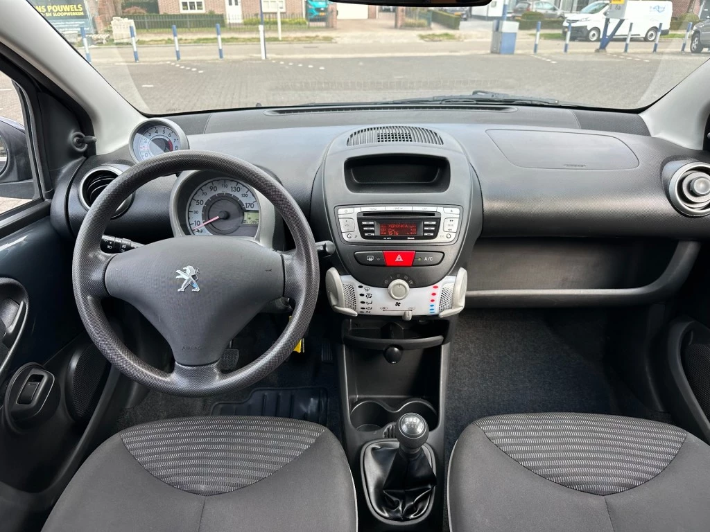 Hoofdafbeelding Peugeot 107