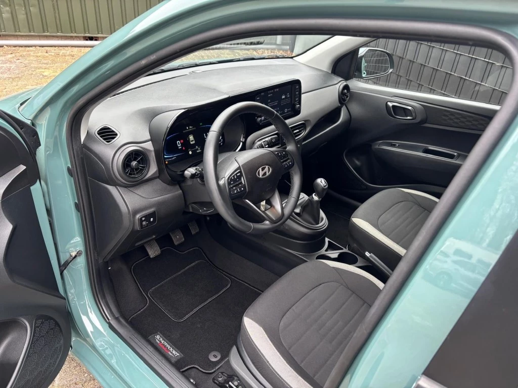 Hoofdafbeelding Hyundai i10