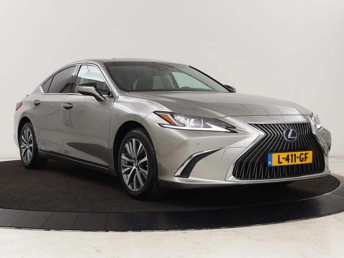 Hoofdafbeelding Lexus ES
