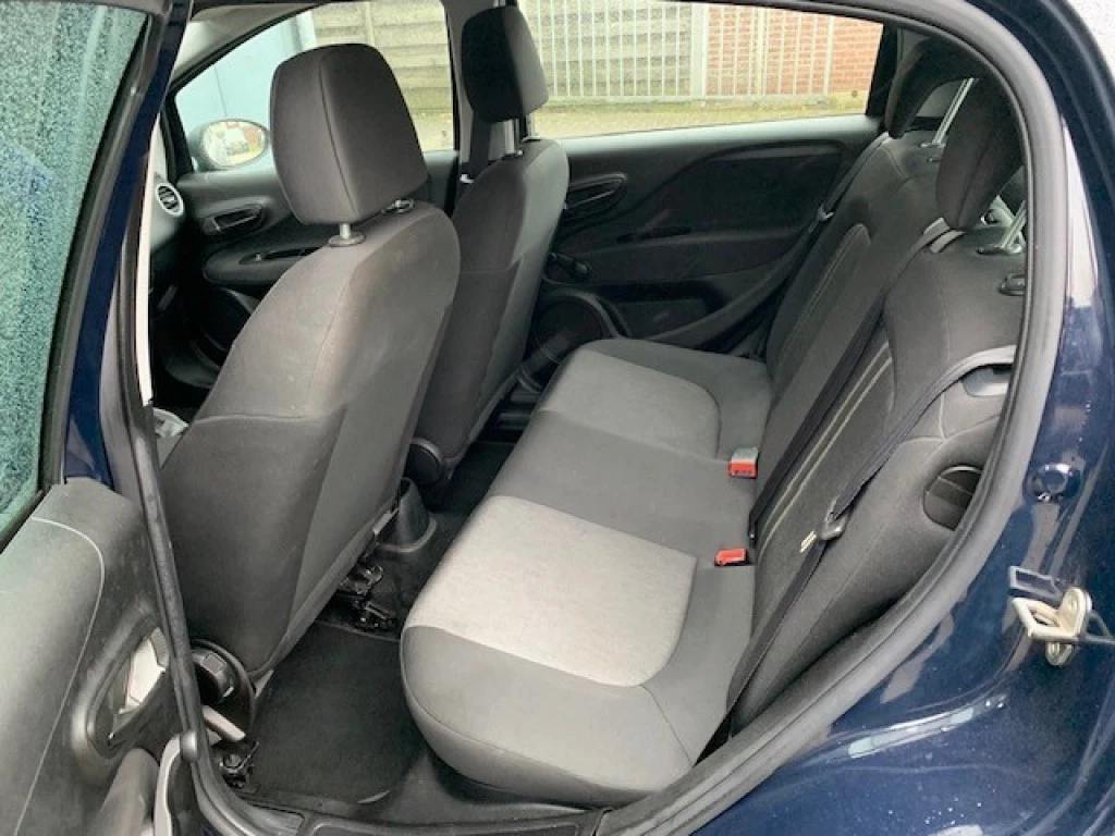 Hoofdafbeelding Fiat Punto