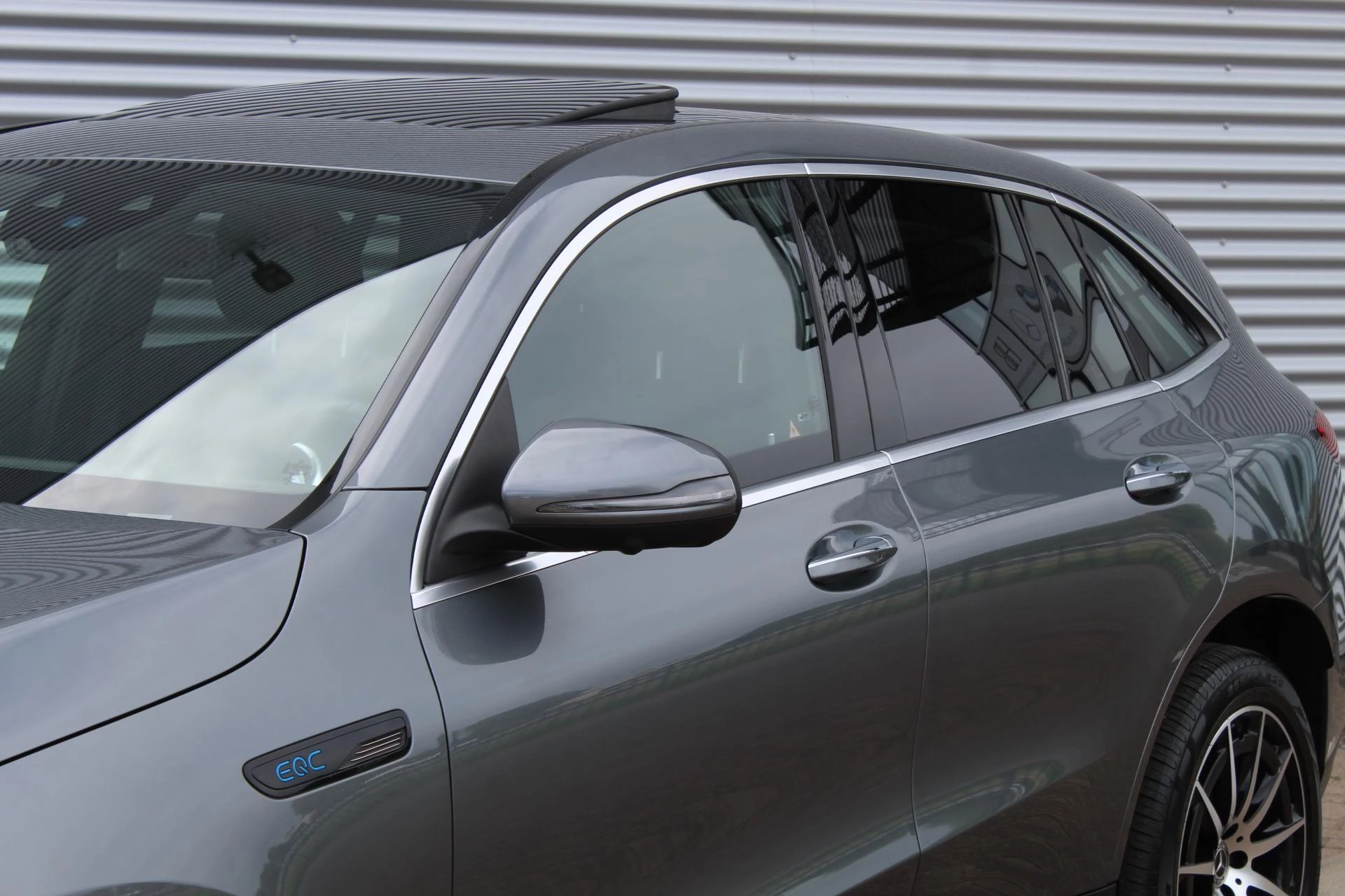 Hoofdafbeelding Mercedes-Benz EQC