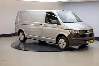Volkswagen Transporter 2.0 TDI L2H1 28