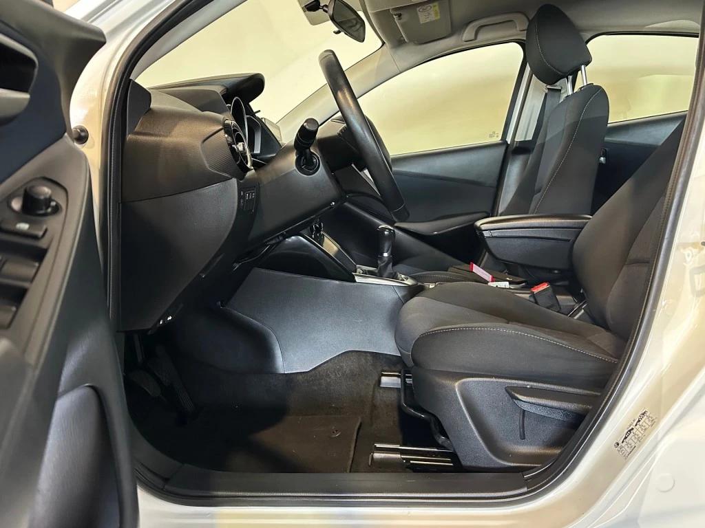 Hoofdafbeelding Mazda 2