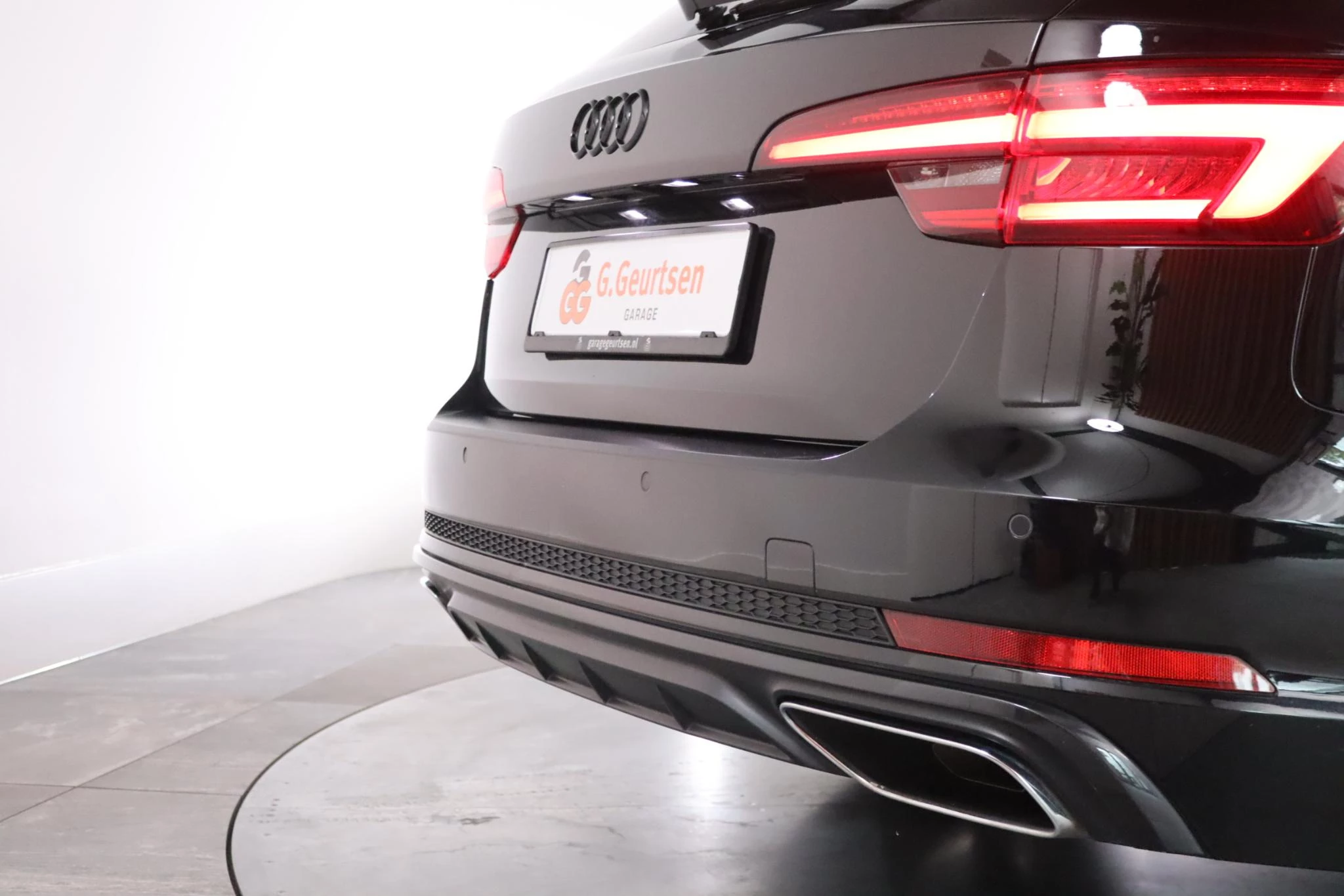 Hoofdafbeelding Audi A4