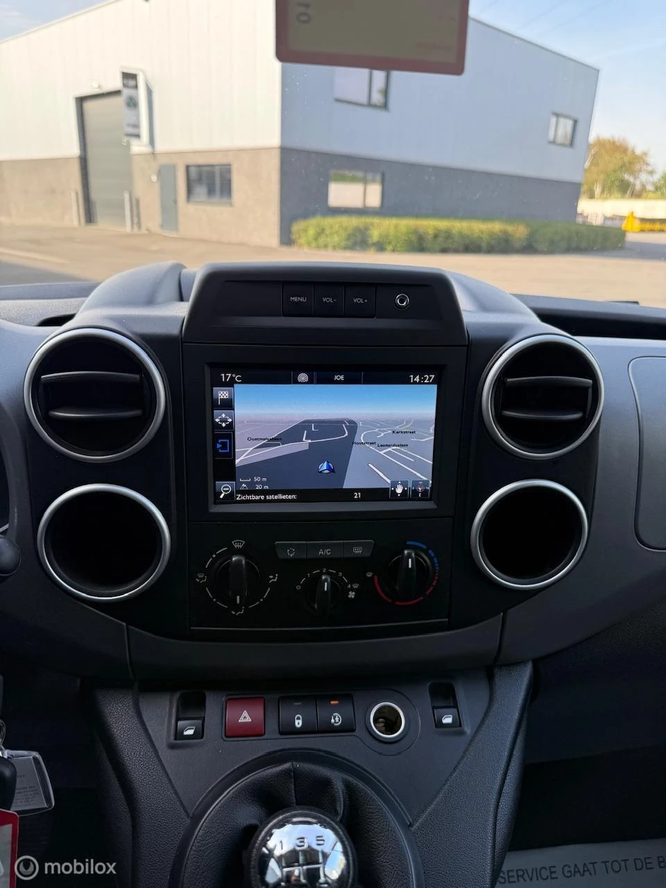 Hoofdafbeelding Peugeot Partner