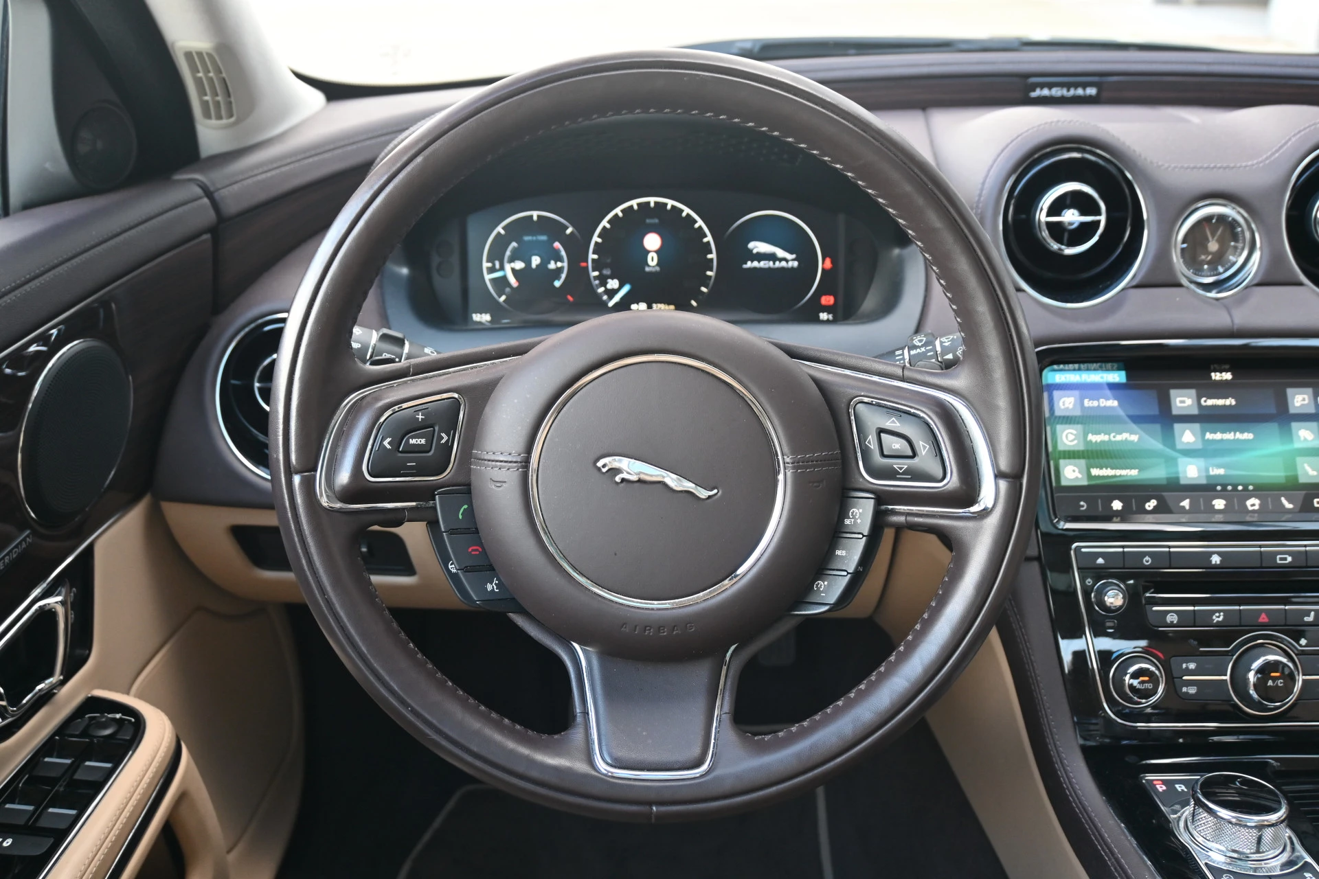 Hoofdafbeelding Jaguar XJ